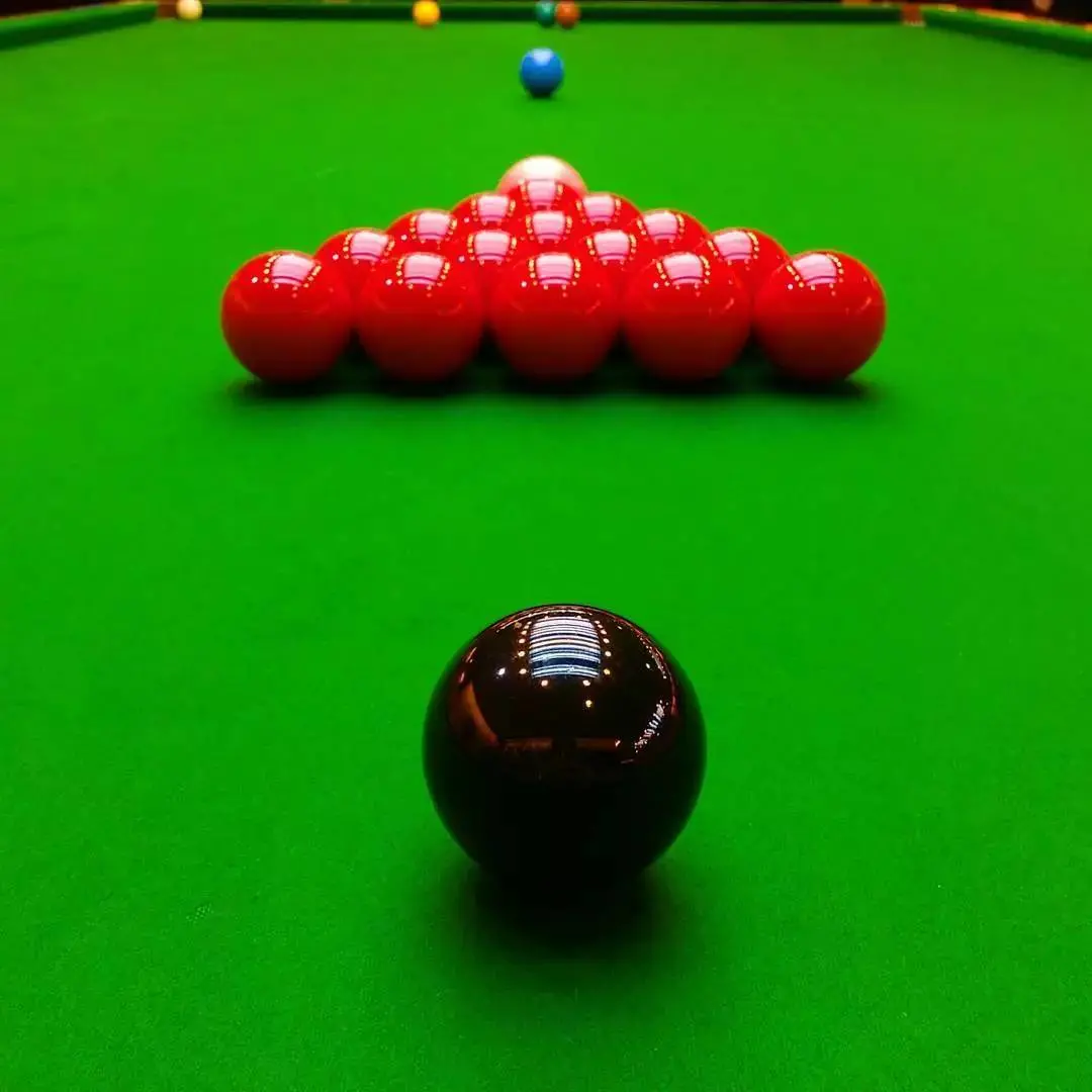 斯诺克国际锦标赛：汉密尔顿VS白雨露，谁将问鼎冠军宝座？